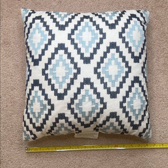 NWT Essential Home Blue and Black 18” Geometric Accent Pillows (Set of 2) - Picture 5 of 6